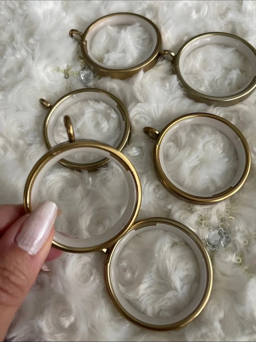 Set of 6 Brushed Gold and Cream Curtain Rings ~ Set of 6